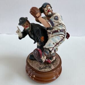 1999 Clowning in America Oberstein “The Pitcher" by Vanmark Musical Figurine